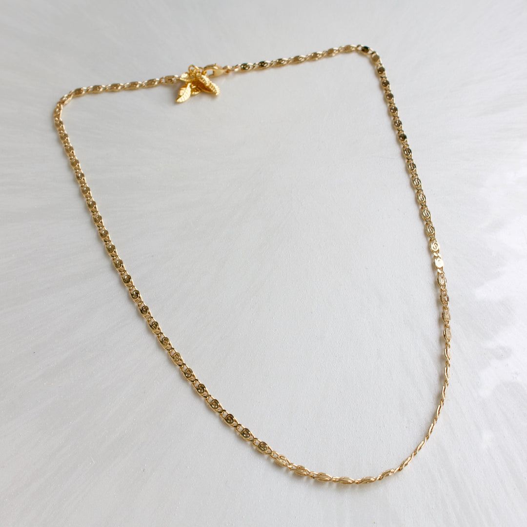 The Lirra Ornate Gold Chain